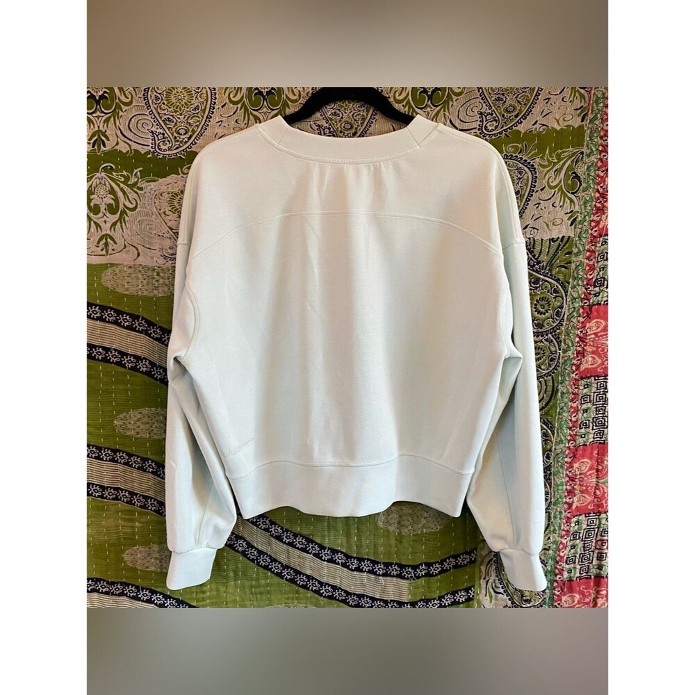 Lululemon Creamy Mint Softstreme Perfectly Oversized Cropped Crew Size 4 - Picture 10 of 15